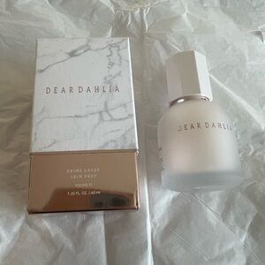 Dear Dahlia Prime Layer